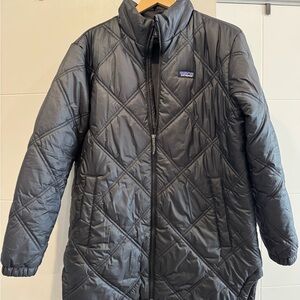 Patagonia Women’s Pine Bank Insulated Parka